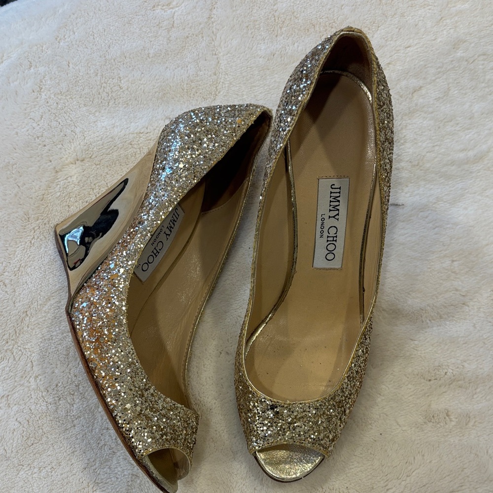 Jimmy Choo Sparkling Gold Wedges sz 8